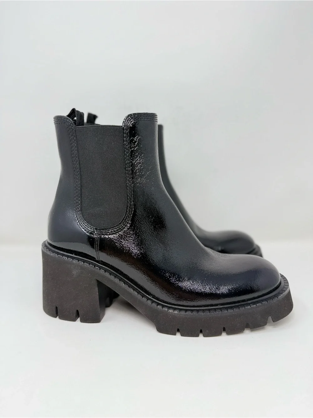 New Pedro Garcia Zisca Patent Leather Chelsea Bootie Sz 9